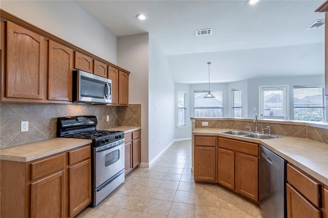 15104 Meredith Lane, College Station, TX 77845