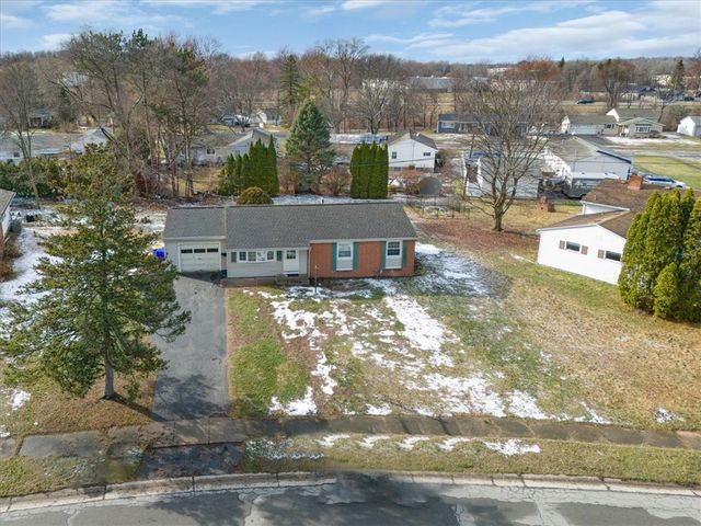 210 Westmar Drive, Gates, NY 14624