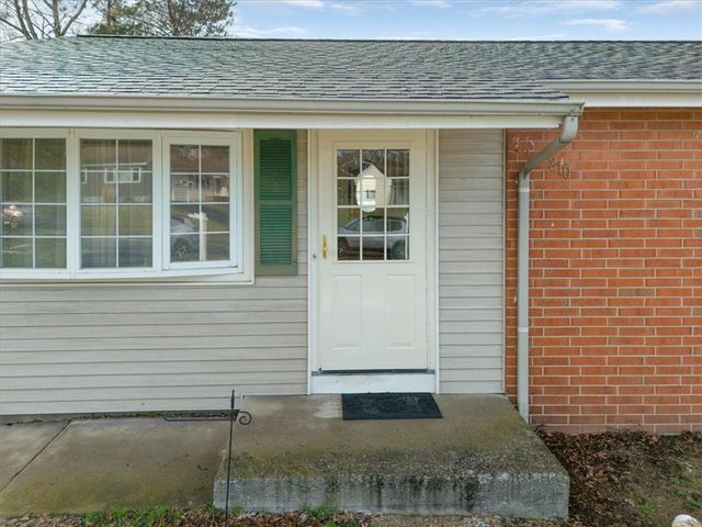 210 Westmar Drive, Gates, NY 14624