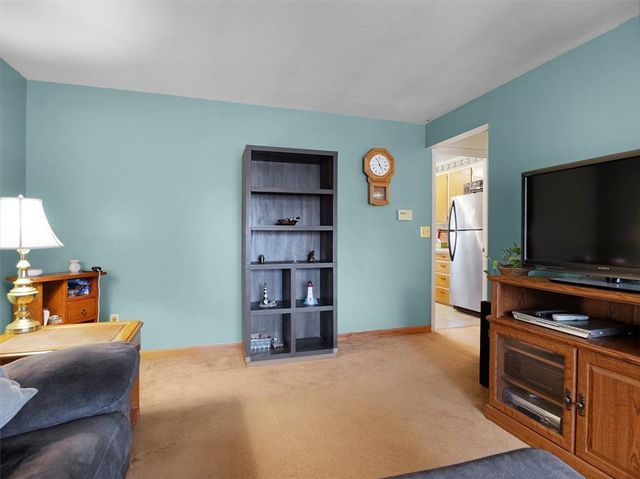 210 Westmar Drive, Gates, NY 14624