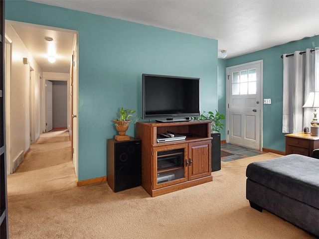 210 Westmar Drive, Gates, NY 14624