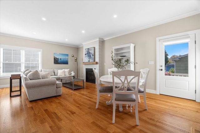 33 Peirce Street 1, Waltham, MA 02453