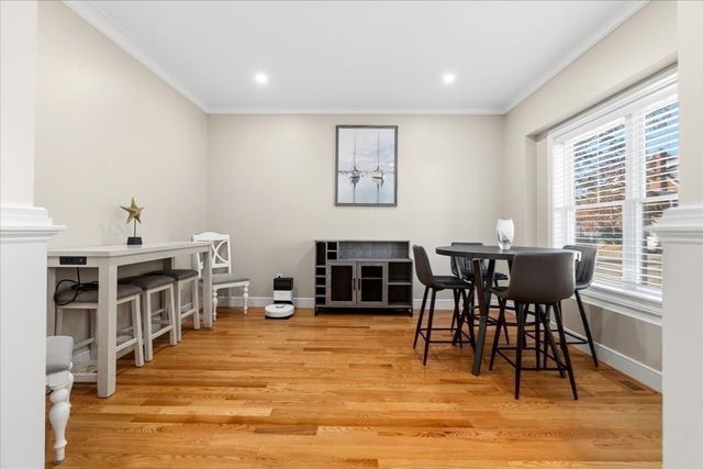 33 Peirce Street 1, Waltham, MA 02453