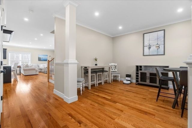 33 Peirce Street 1, Waltham, MA 02453