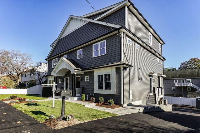 33 Peirce Street 1, Waltham, MA 02453