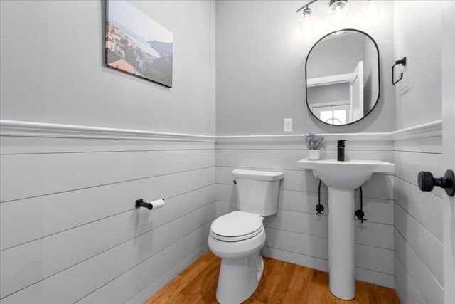33 Peirce Street 1, Waltham, MA 02453