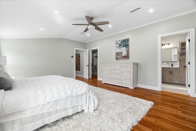 33 Peirce Street 1, Waltham, MA 02453