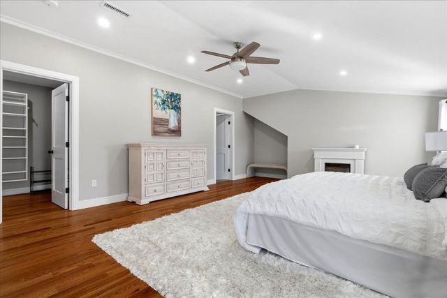 33 Peirce Street 1, Waltham, MA 02453