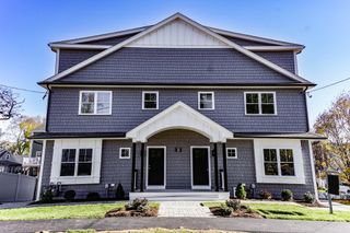 33 Peirce Street 1, Waltham, MA 02453