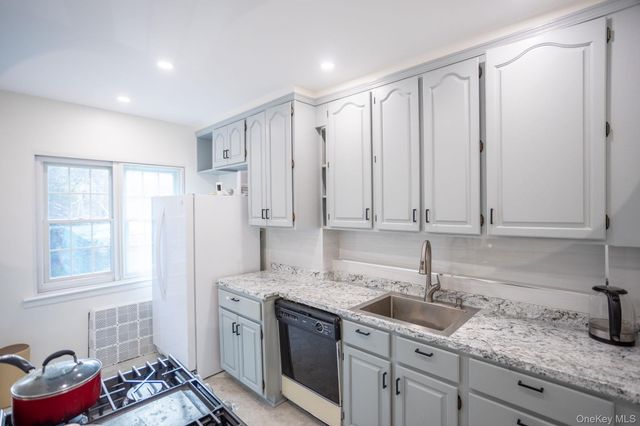 70-24 Utopia Parkway, Fresh Meadows, NY 11365