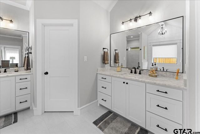 416 Deer Point Cove, Chandler, TX 75758