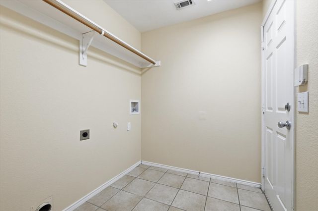 1503 Nightingale Lane, Corinth, TX 76210