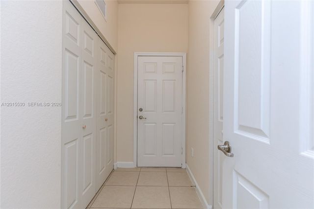 17031 SW 92nd St 17031, Miami, FL 33196