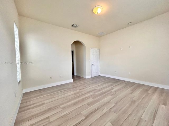 17031 SW 92nd St 17031, Miami, FL 33196