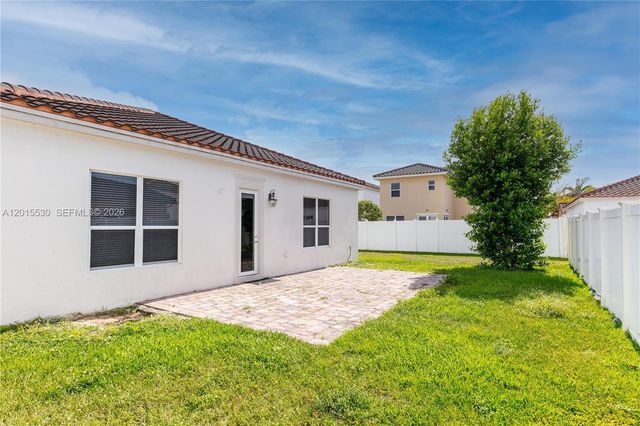 17031 SW 92nd St 17031, Miami, FL 33196