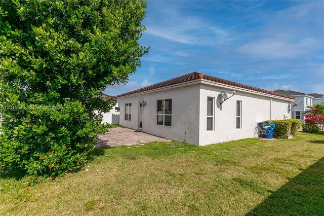 17031 SW 92nd St 17031, Miami, FL 33196
