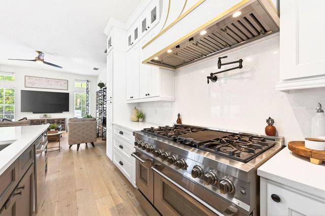 318 TUDOR SPRING COURT, Orlando, FL 32828