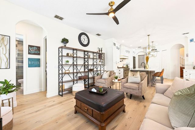 318 TUDOR SPRING COURT, Orlando, FL 32828