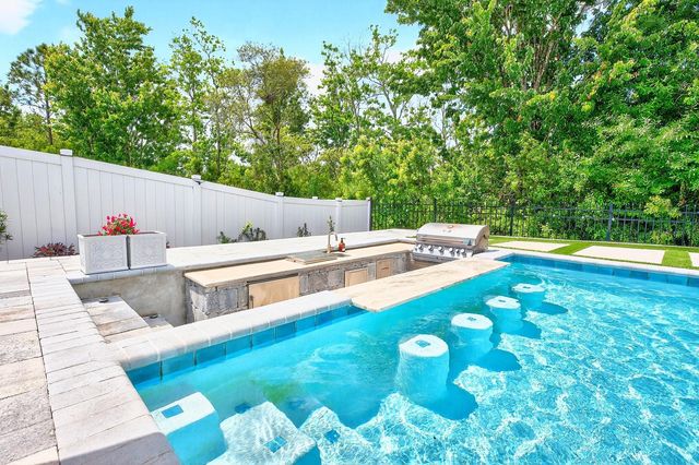 318 TUDOR SPRING COURT, Orlando, FL 32828