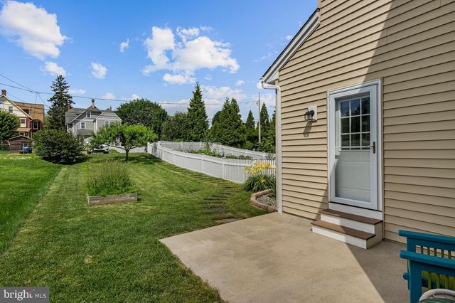 152 CHURCH ST, Malvern, PA 19355