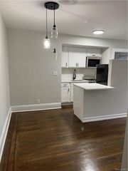 10 Oakridge Place 3A, Eastchester, NY 10709