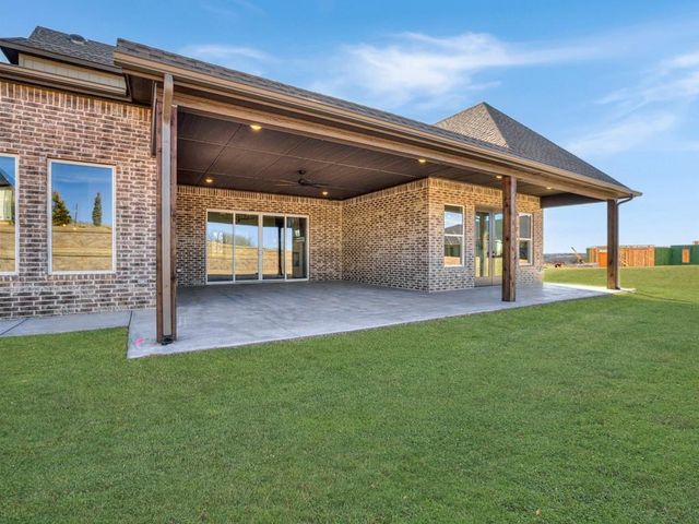 9401 Far Hills Court, Arcadia, OK 73007