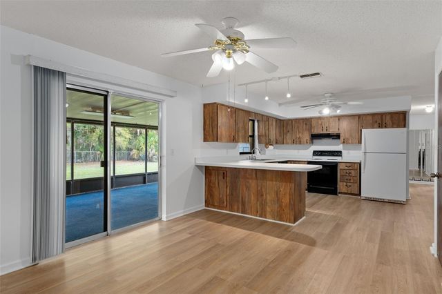 7095 W GREENWOOD LANE, Crystal River, FL 34429