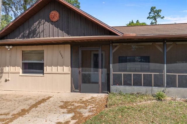 7095 W GREENWOOD LANE, Crystal River, FL 34429