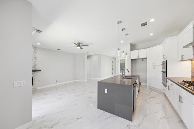 44425 Grand Canyon Lane, Palm Desert, CA 92260