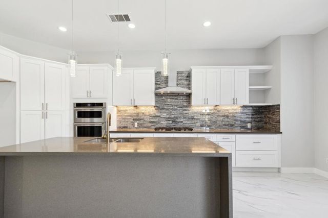 44425 Grand Canyon Lane, Palm Desert, CA 92260