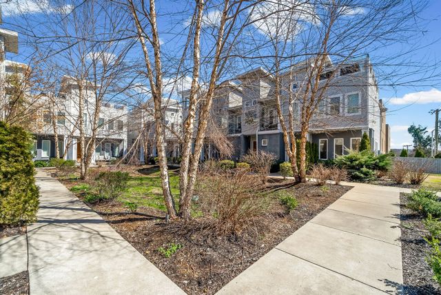 1240 2nd Ave S Apt 10, Nashville, TN 37210