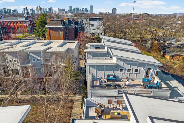 1240 2nd Ave S Apt 10, Nashville, TN 37210