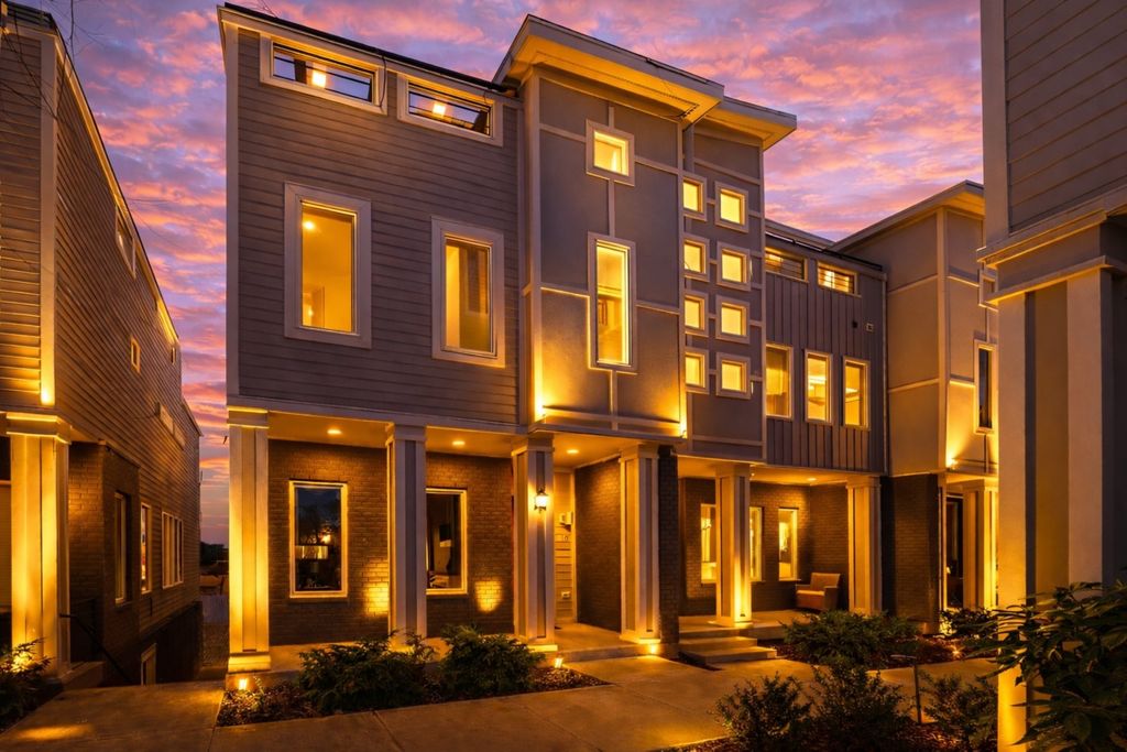 1240 2nd Ave S Apt 10, Nashville, TN 37210