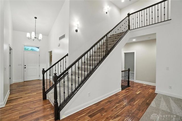 9266 Ridings Boulevard, Dayton, OH 45458