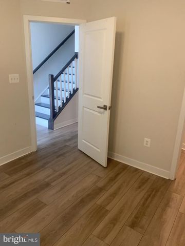 2821 EVANSGREEN DR, Suitland, MD 20746