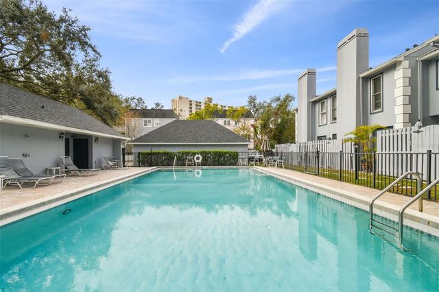 2515 S YSABELLA AVENUE, Tampa, FL 33629