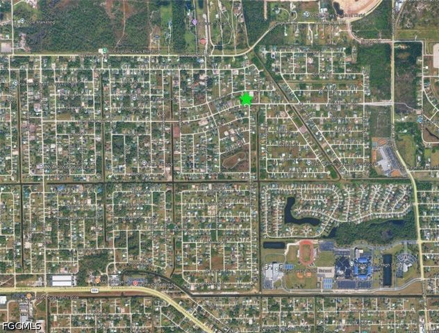 5210 Centennial BLVD, Lehigh Acres, FL 33971