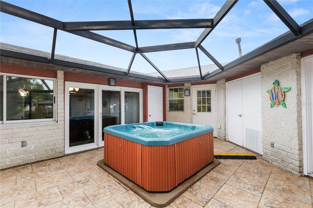 6230 FORESTWOOD DRIVE W, Lakeland, FL 33811