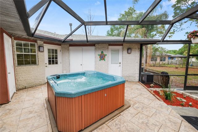 6230 FORESTWOOD DRIVE W, Lakeland, FL 33811