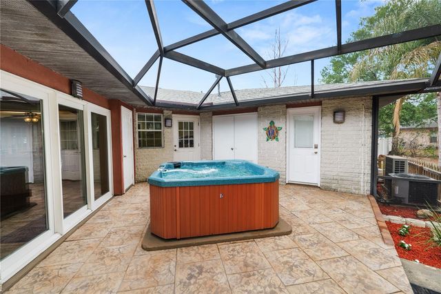 6230 FORESTWOOD DRIVE W, Lakeland, FL 33811