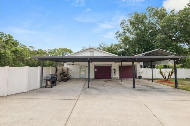 6230 FORESTWOOD DRIVE W, Lakeland, FL 33811