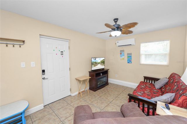 6230 FORESTWOOD DRIVE W, Lakeland, FL 33811