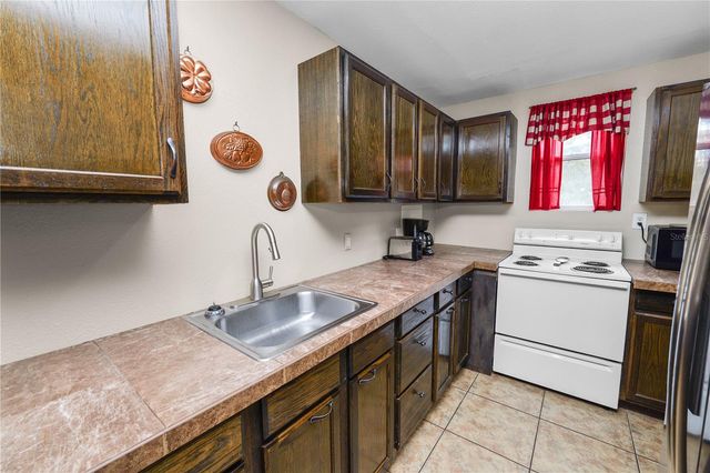 6230 FORESTWOOD DRIVE W, Lakeland, FL 33811