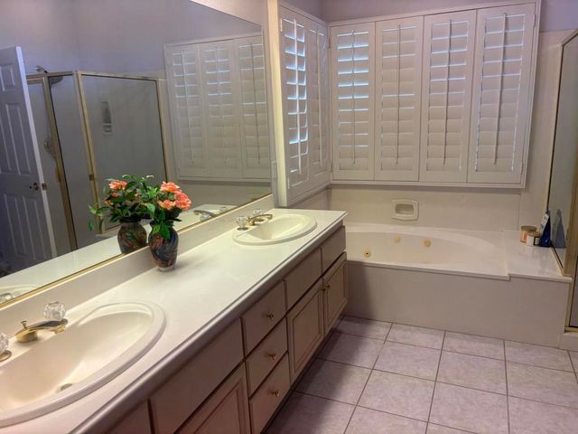 78603 San Marino Court, La Quinta, CA 92253