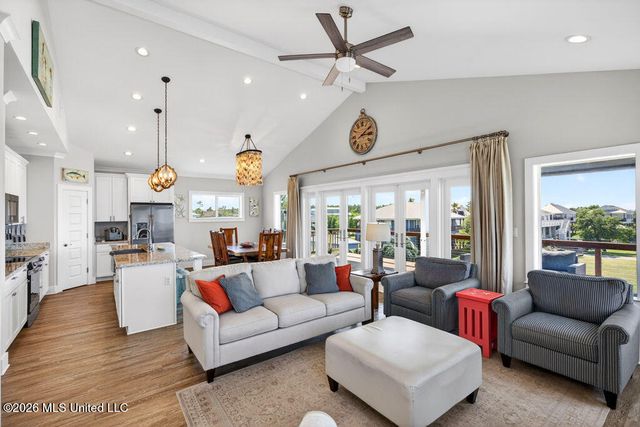 96 Fiber Street, Bay Saint Louis, MS 39520