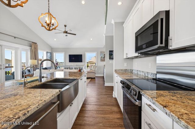 96 Fiber Street, Bay Saint Louis, MS 39520