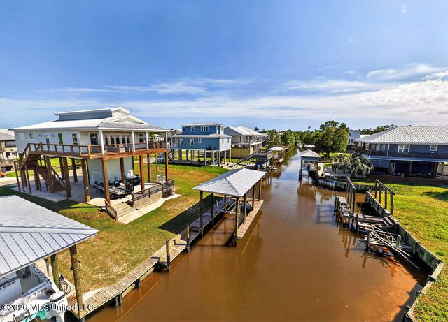 96 Fiber Street, Bay Saint Louis, MS 39520