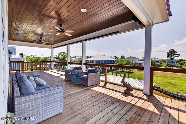 96 Fiber Street, Bay Saint Louis, MS 39520