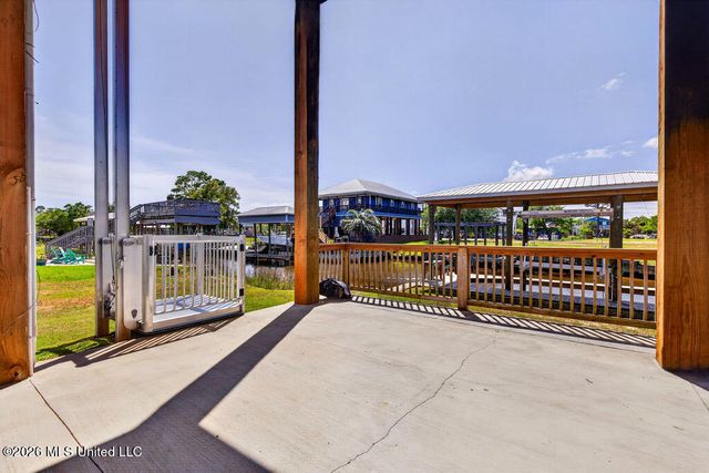 96 Fiber Street, Bay Saint Louis, MS 39520