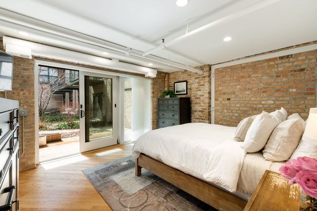 601 Linden Place 121, Evanston, IL 60202